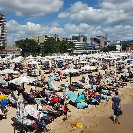 Grenada Apartman *